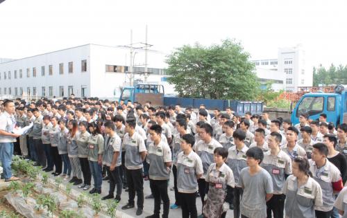 鈑金事業(yè)部積極相應(yīng)號(hào)召，召開(kāi)全事業(yè)部“安全活動(dòng)月”動(dòng)員大會(huì)
